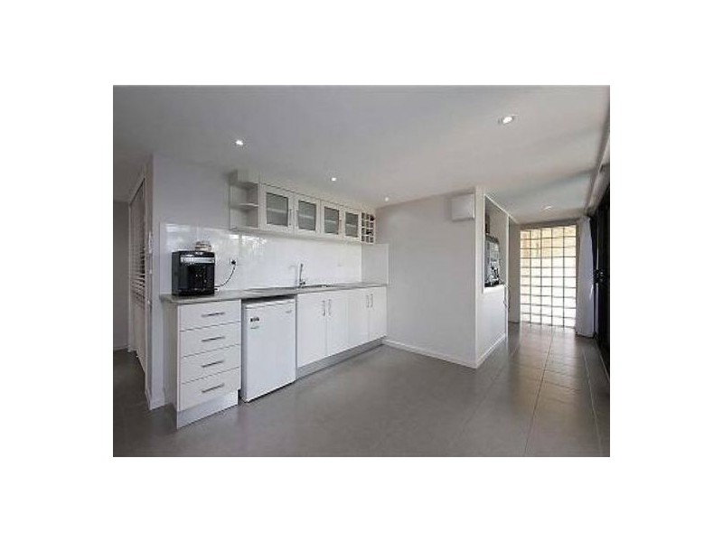 15 Sologinkins Road, Rural View QLD 4740