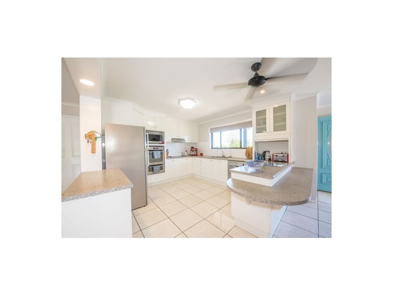 33 Celeber Drive, Beaconsfield QLD 4740