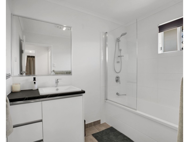 62 Hart Street, South Mackay QLD 4740