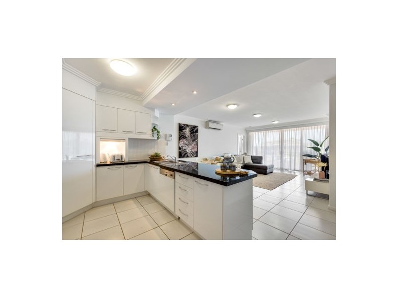3/8 Southern Breakwater Access, Mackay Harbour QLD 4740