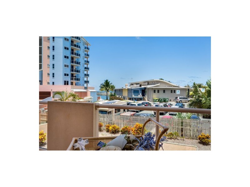 3/8 Southern Breakwater Access, Mackay Harbour QLD 4740