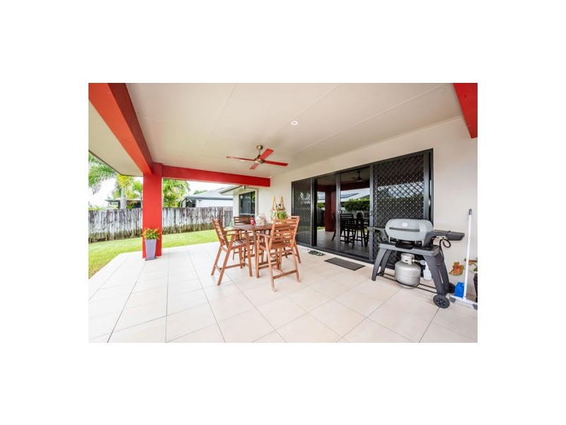 66 Gingham Street, Glenella QLD 4740