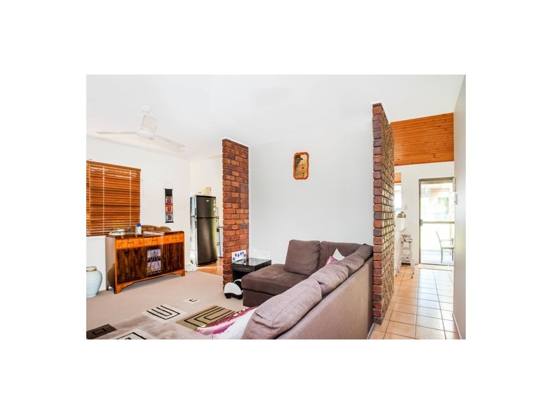 9 Lenesha Drive, Andergrove QLD 4740