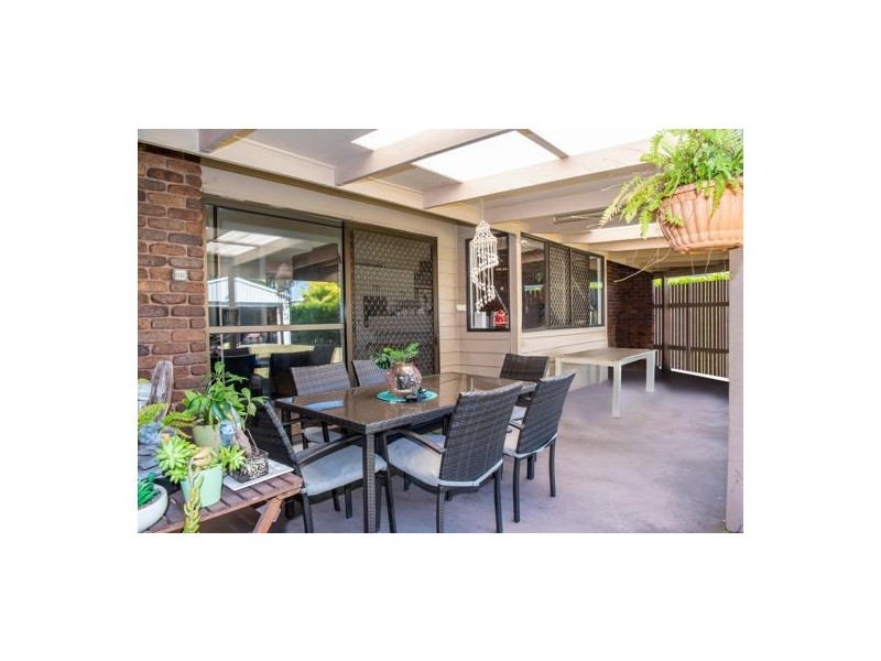 9 Lenesha Drive, Andergrove QLD 4740
