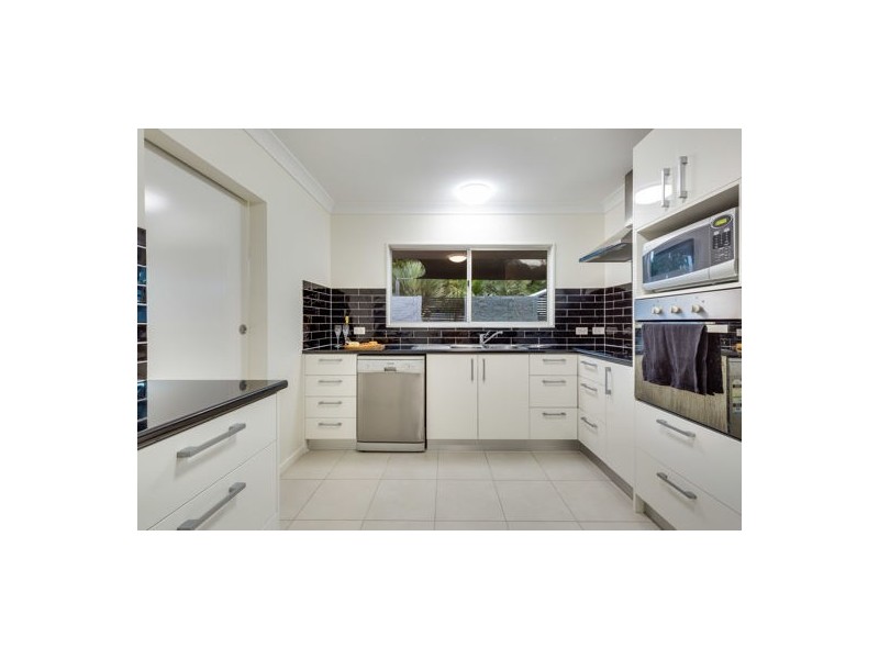 9 Gibson Street, West Mackay QLD 4740