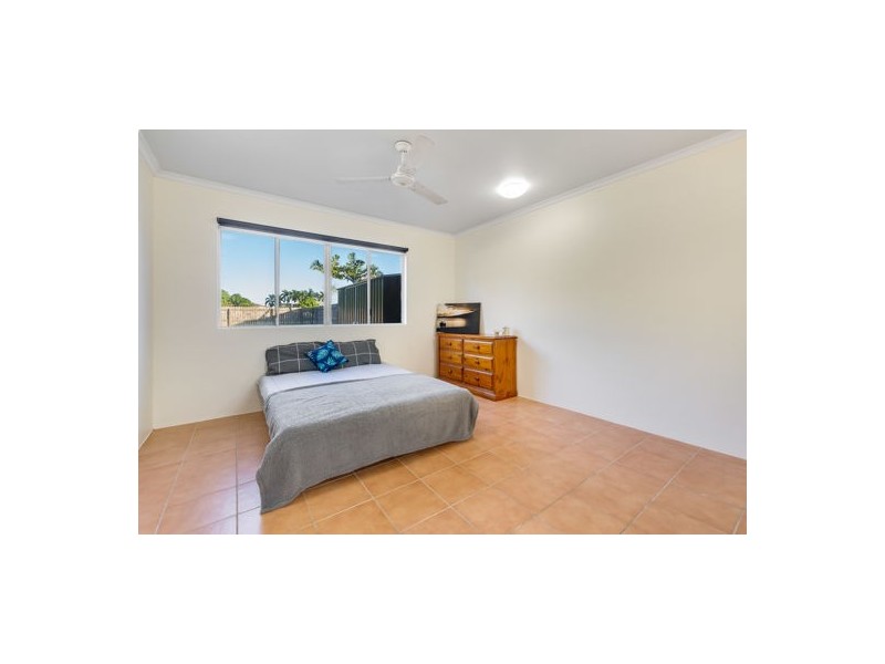 9 Gibson Street, West Mackay QLD 4740