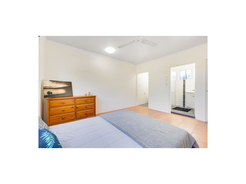 9 Gibson Street, West Mackay QLD 4740