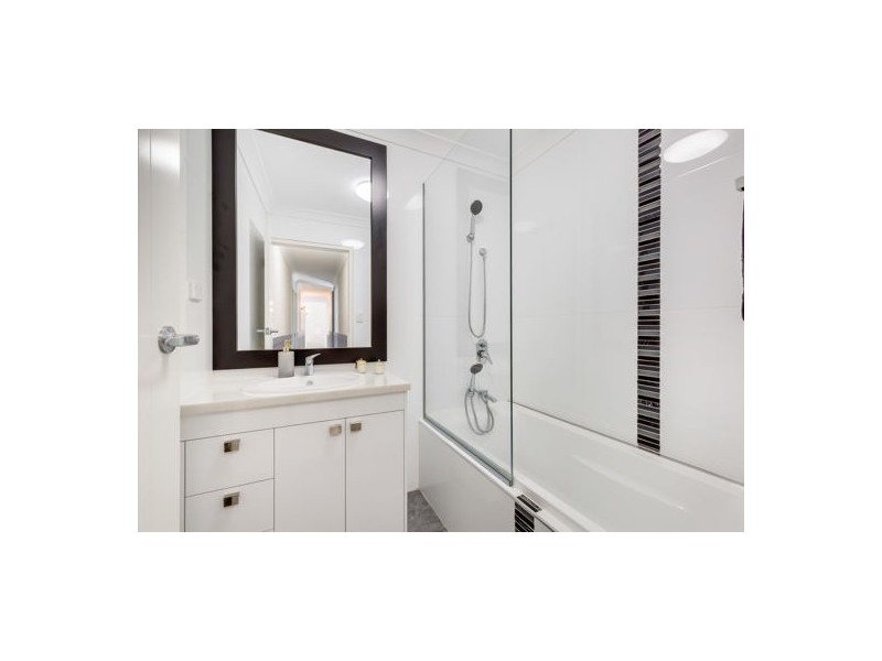 9 Gibson Street, West Mackay QLD 4740