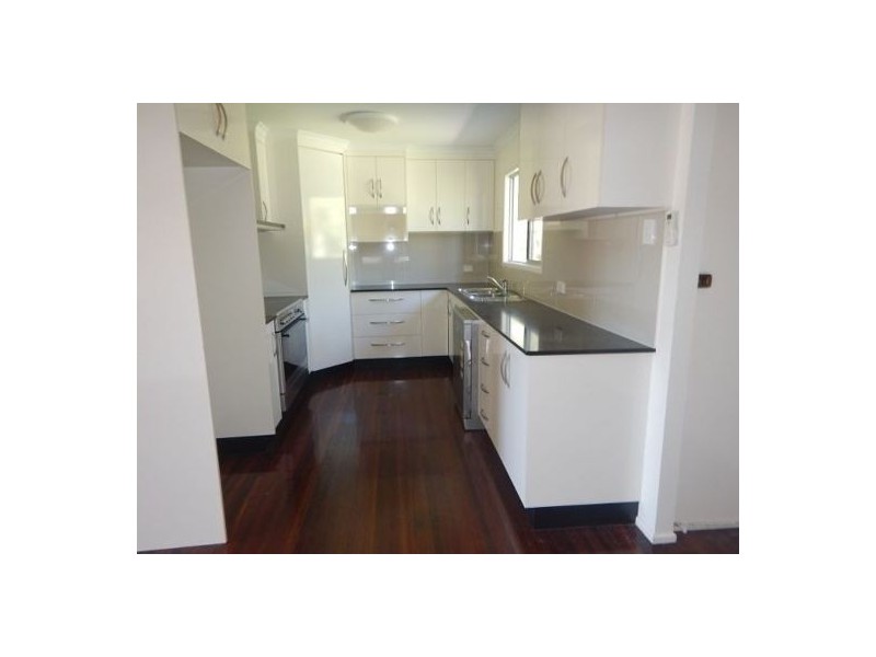 34 Phillip Street, Mount Pleasant QLD 4740