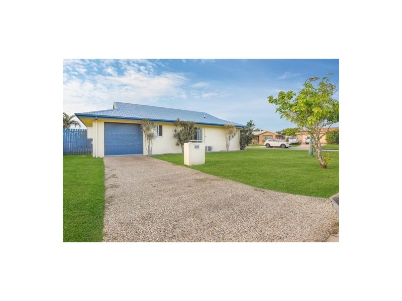 1 Glamis Court, Beaconsfield QLD 4740