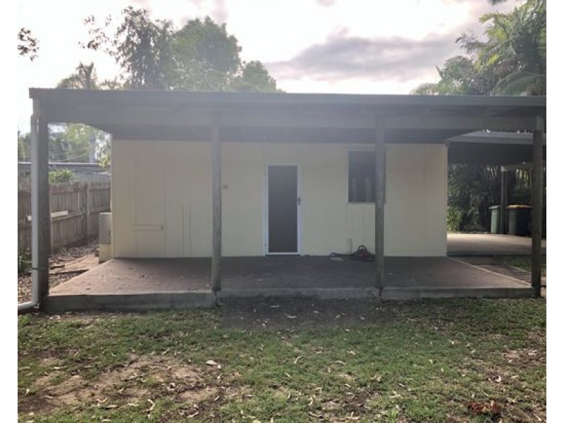 11 Cook Street, Bucasia QLD 4750