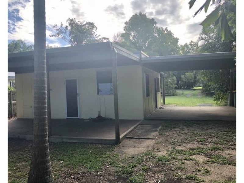 11 Cook Street, Bucasia QLD 4750