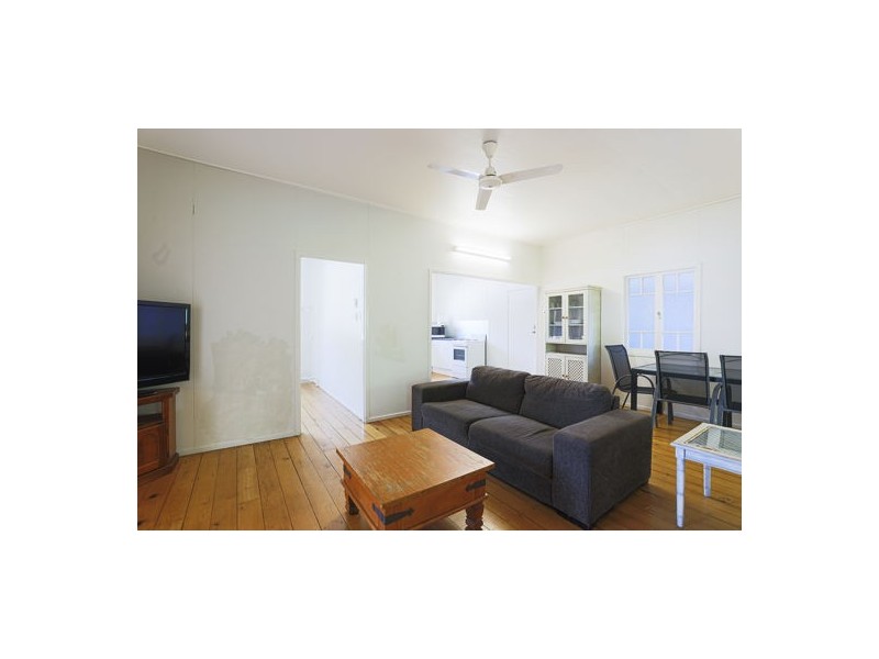 20 English Street, South Mackay QLD 4740