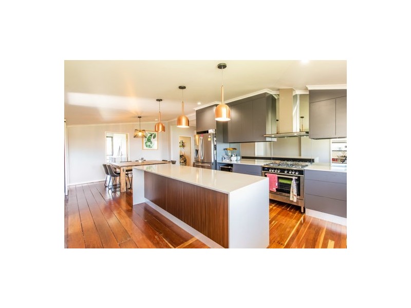 93276 Bruce Highway, Chelona QLD 4740