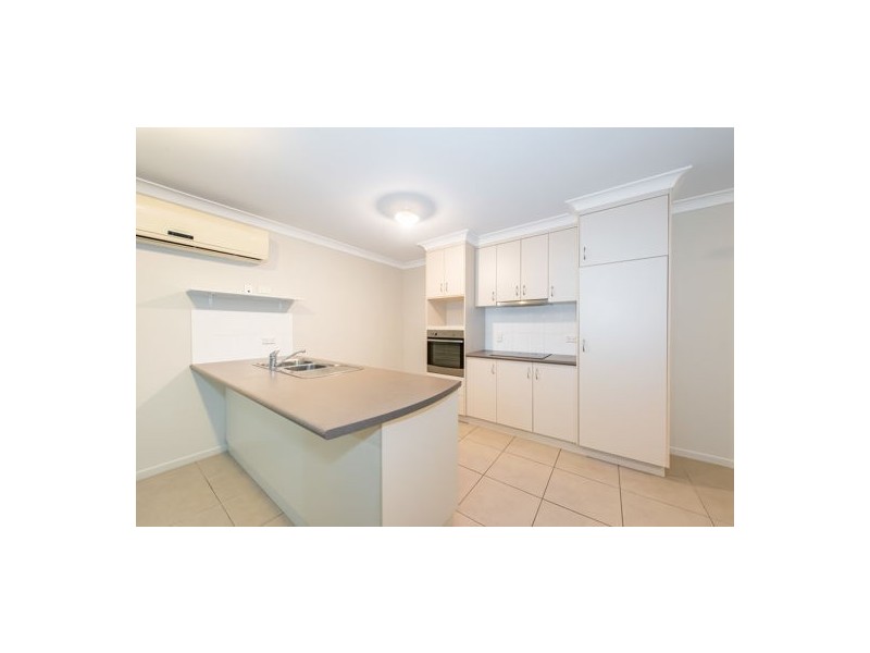 32 Schooner Avenue, Bucasia QLD 4750