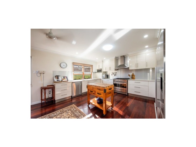 780 Walkerston Homebush Road, Palmyra QLD 4751