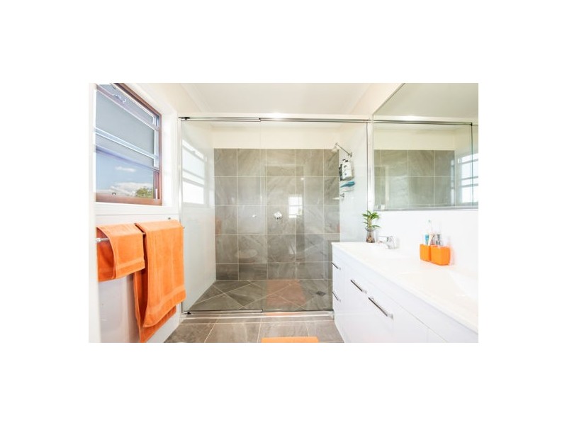 780 Walkerston Homebush Road, Palmyra QLD 4751