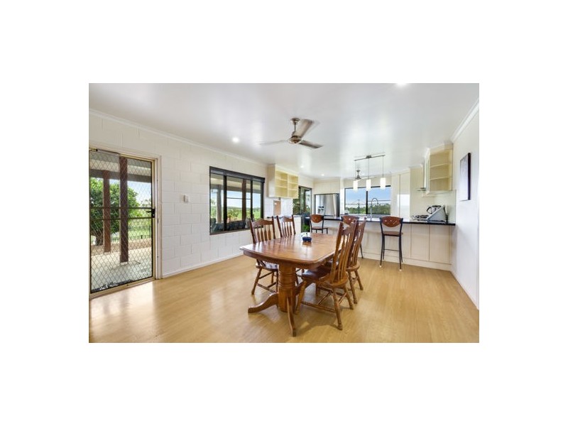 15 Rollinson Drive, Victoria Plains QLD 4751