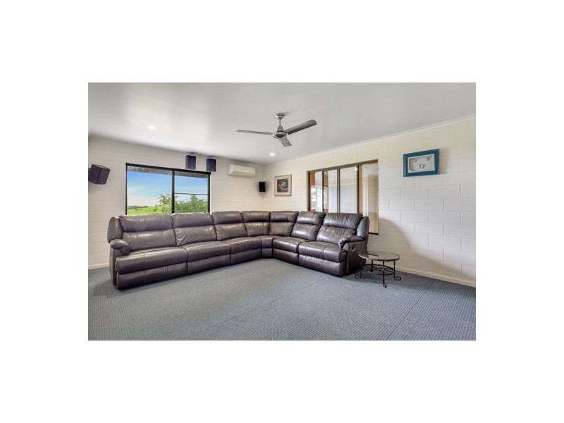 15 Rollinson Drive, Victoria Plains QLD 4751