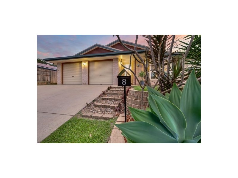 8 Collins Court, Eimeo QLD 4740