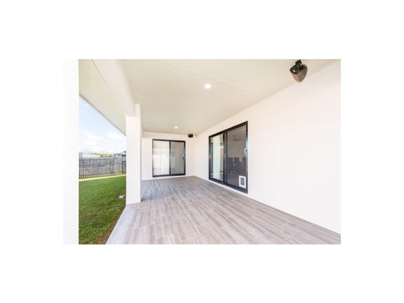 29 Eileen Street, Walkerston QLD 4751