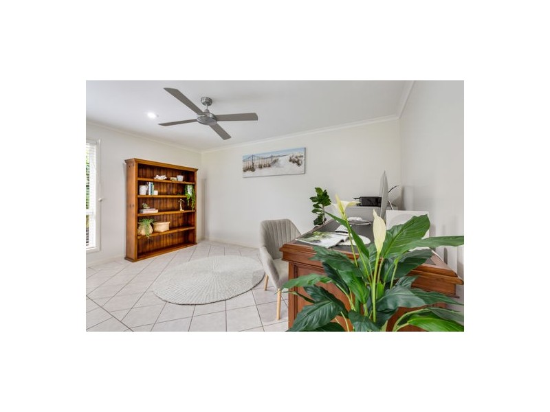 24 Elizabeth Drive, Bucasia QLD 4750