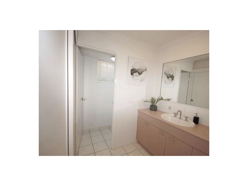 28 Sologinkins Road, Rural View QLD 4740