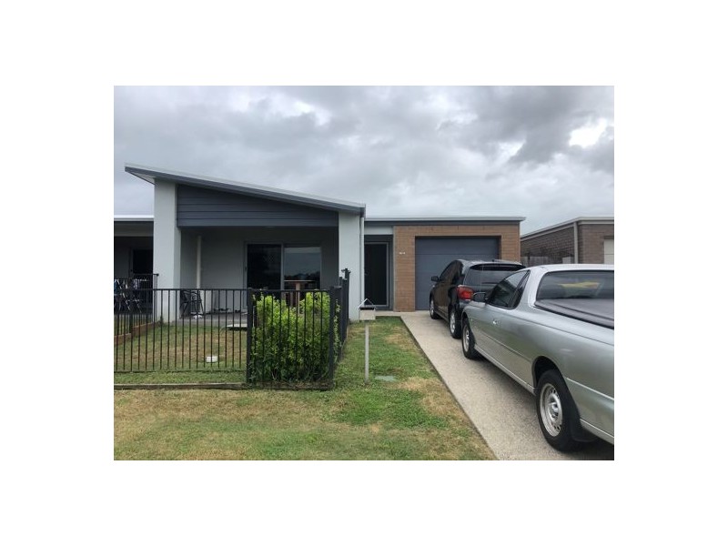 90/2 Superior Boulevard, Andergrove QLD 4740