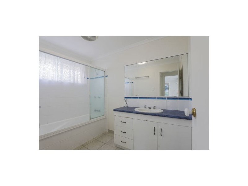 28 Barber Drive, Eimeo QLD 4740