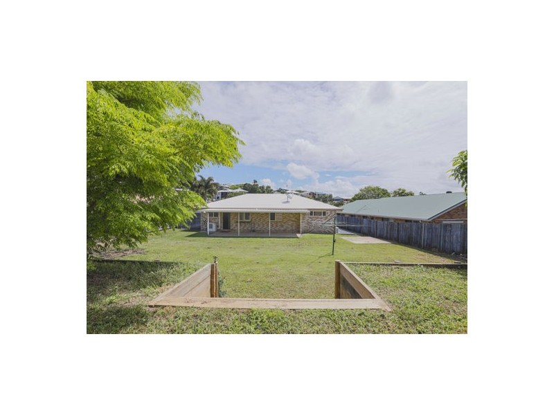 28 Barber Drive, Eimeo QLD 4740