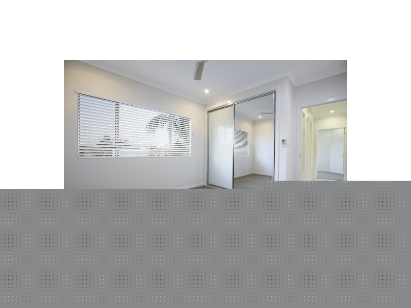 9 Seaside Place, Blacks Beach QLD 4740