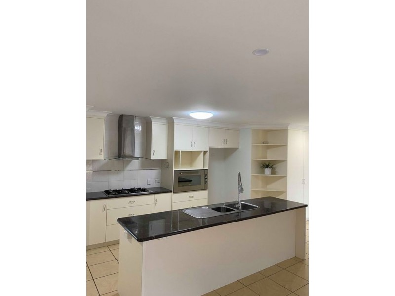 1 Hawkins Street, Bucasia QLD 4750