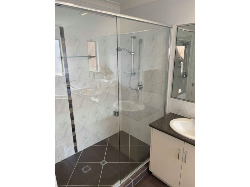 1 Hawkins Street, Bucasia QLD 4750