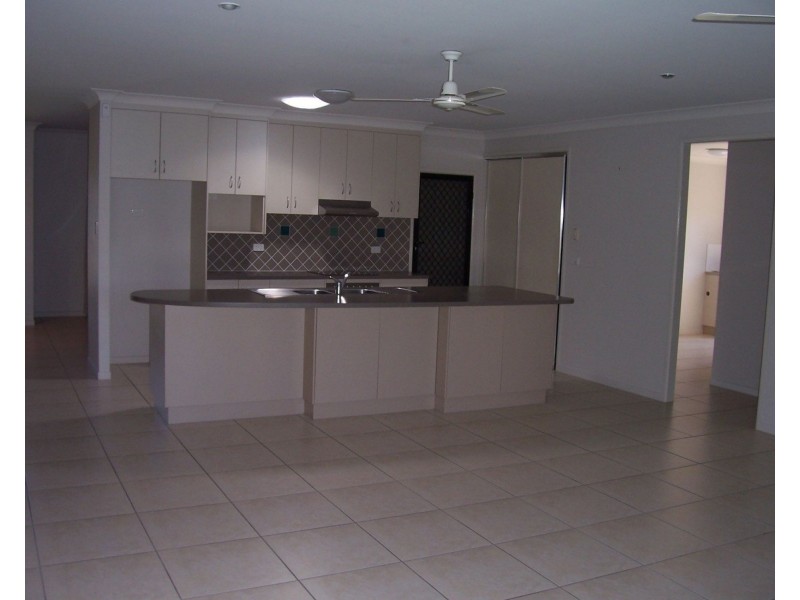 2 Bryan Street, Andergrove QLD 4740