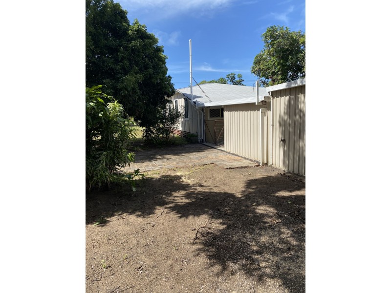283 Slade Point Road, Slade Point QLD 4740