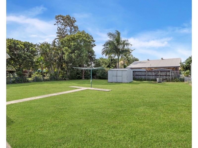 10 Schaefer Street, West Mackay QLD 4740