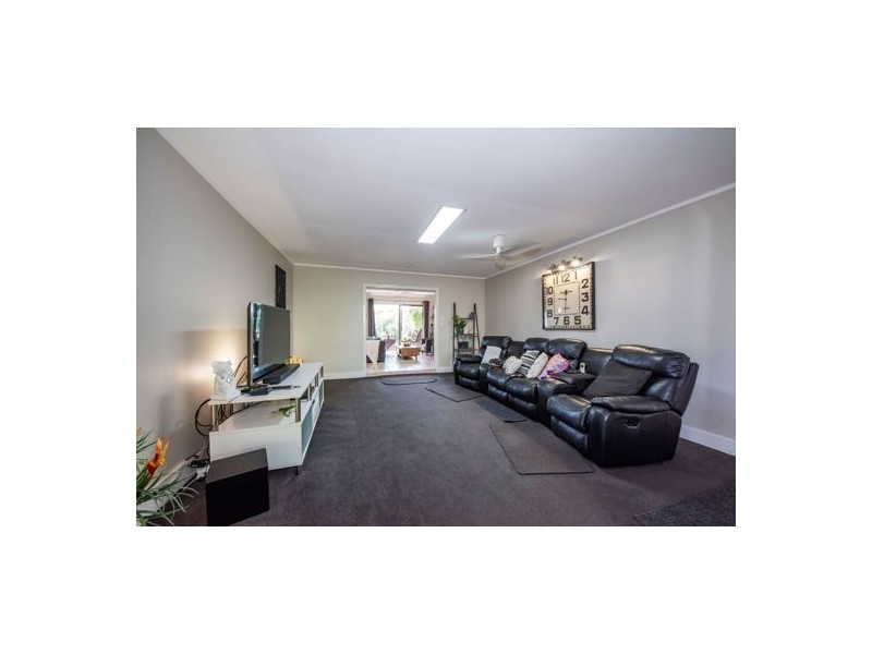 13 Peatey Street, Andergrove QLD 4740