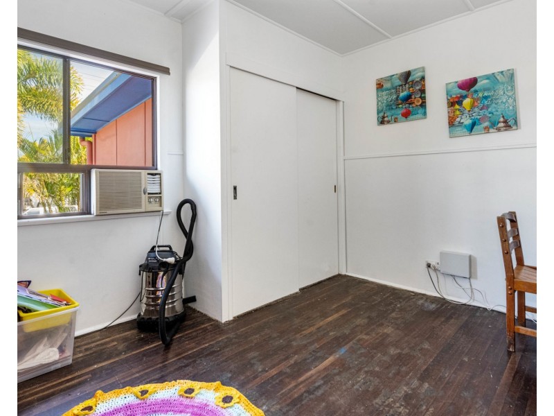22 Edward Street, South Mackay QLD 4740