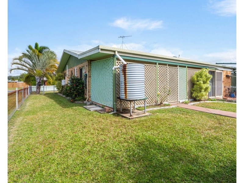 2/17 Fremont Avenue, Sarina QLD 4737
