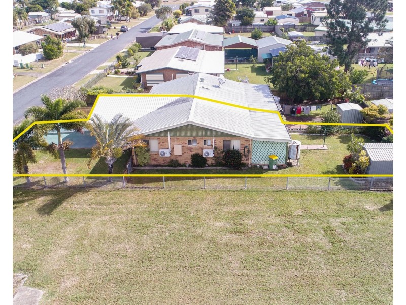 2/17 Fremont Avenue, Sarina QLD 4737