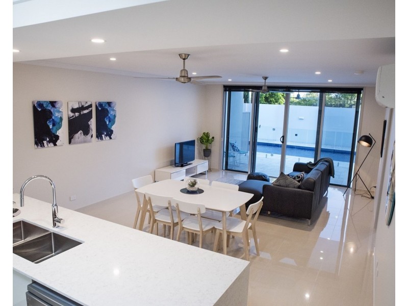 Unit 11/1-3 Norris Rd, Mount Pleasant QLD 4740