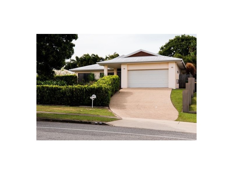 124 Dawson Boulevard, Rural View QLD 4740