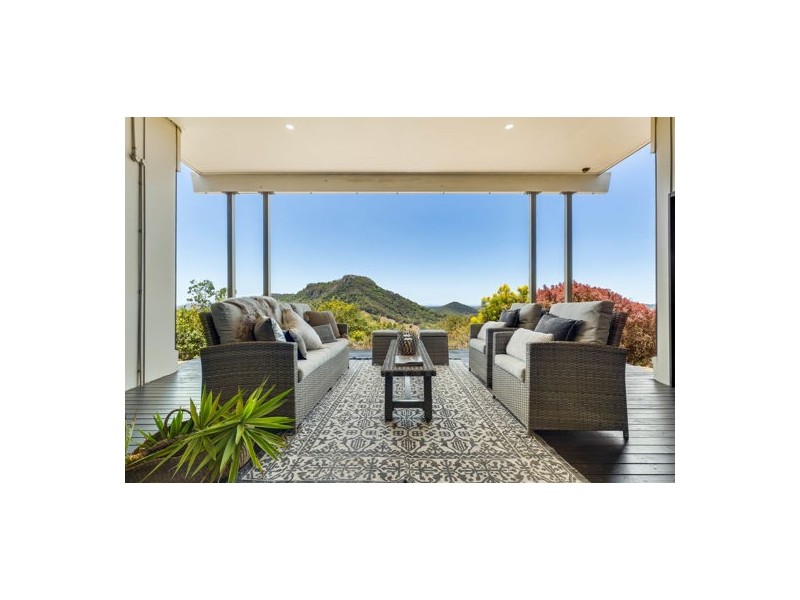 122 Ian Reddacliff Drive, The Leap QLD 4740