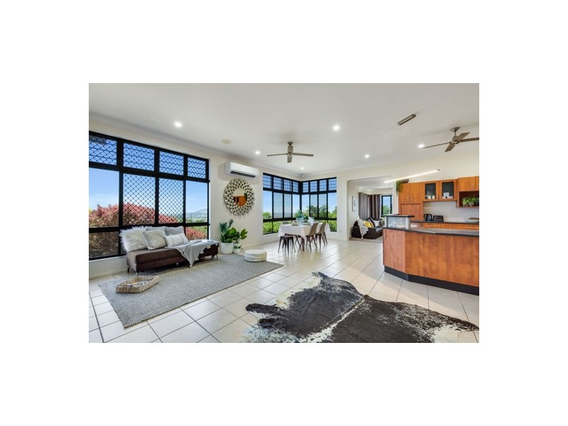 122 Ian Reddacliff Drive, The Leap QLD 4740