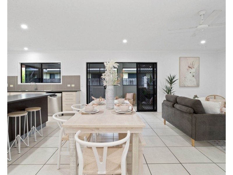 50 Monash Way, Ooralea QLD 4740