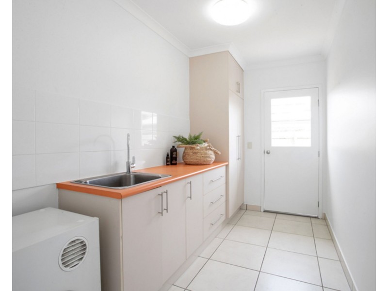 50 Monash Way, Ooralea QLD 4740