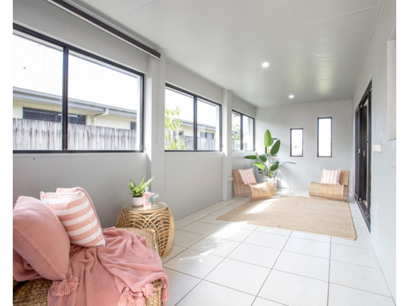50 Monash Way, Ooralea QLD 4740