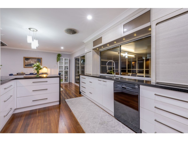 40 McGinn Street, West Mackay QLD 4740