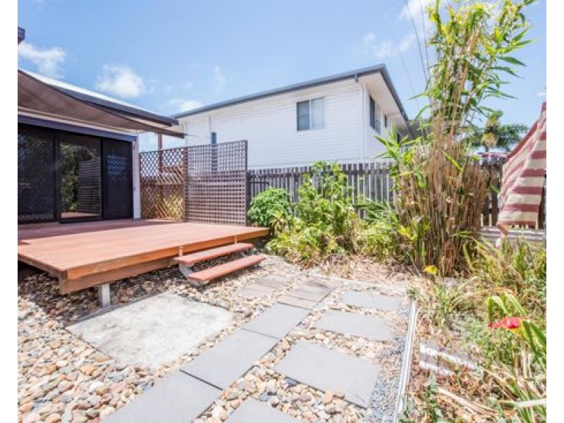 4 Bassett Street, North Mackay QLD 4740