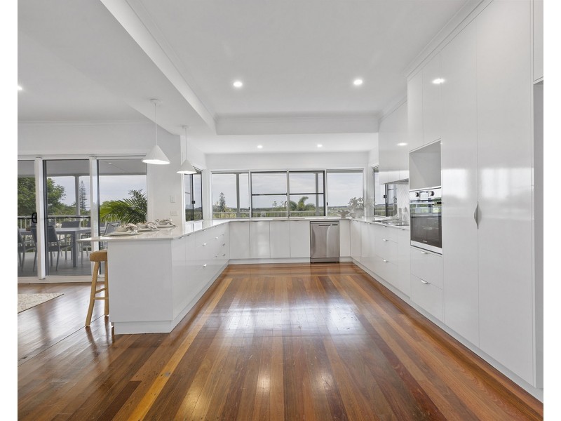 13 Norris Road, Mount Pleasant QLD 4740